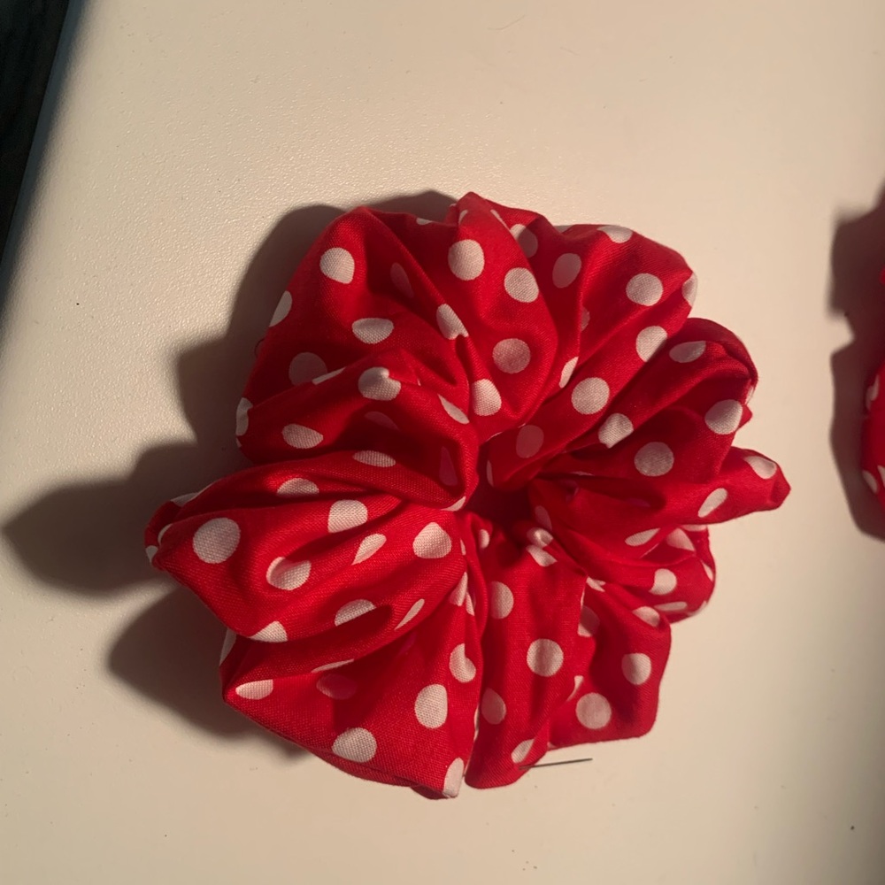 Polka Dot Scrunchie